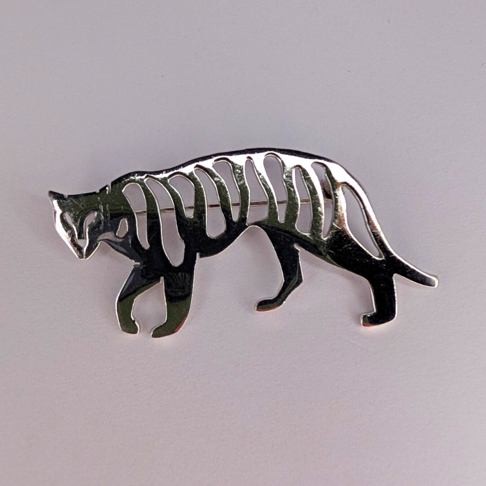 Sterling Silver 925 Tiger Brooch Pin Signed.  2.25 in Silver Animal